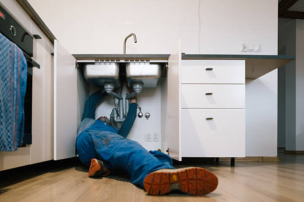 Professional Leak Detection technician working in Wagram, NC